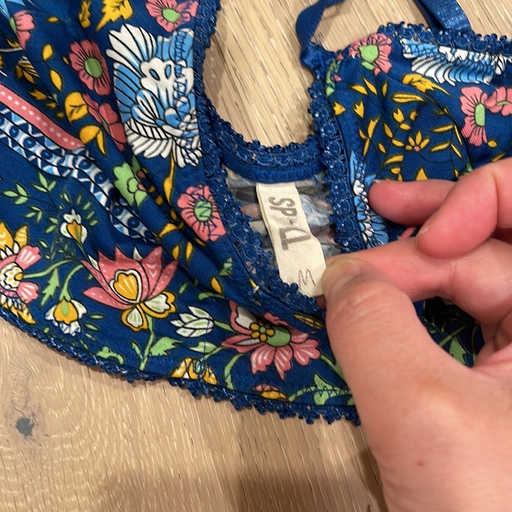 Spell bra folktown - Picture 2 of 2
